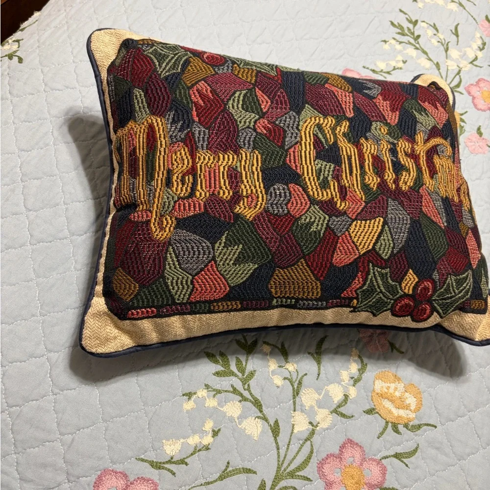 Vintage 90’s Festive Holiday PreOwned Pillow with Merry Christmas Design See Pic